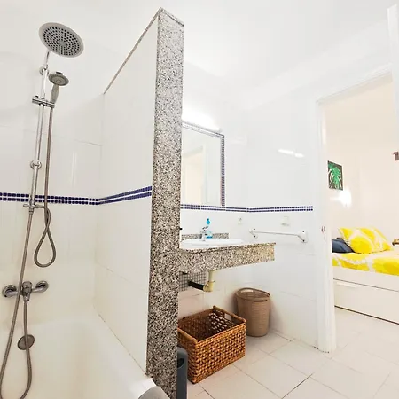 El Pisito Dulce Vista * Тиас